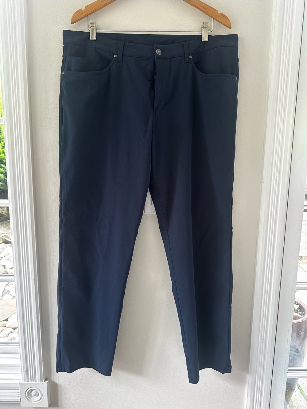lululemon athletica Men's Navy Straight-Leg Chinos